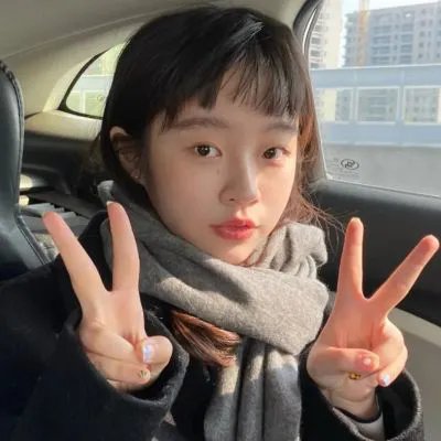 一人有一点颜色
